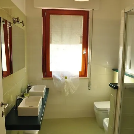 Domus Primavera B&B *